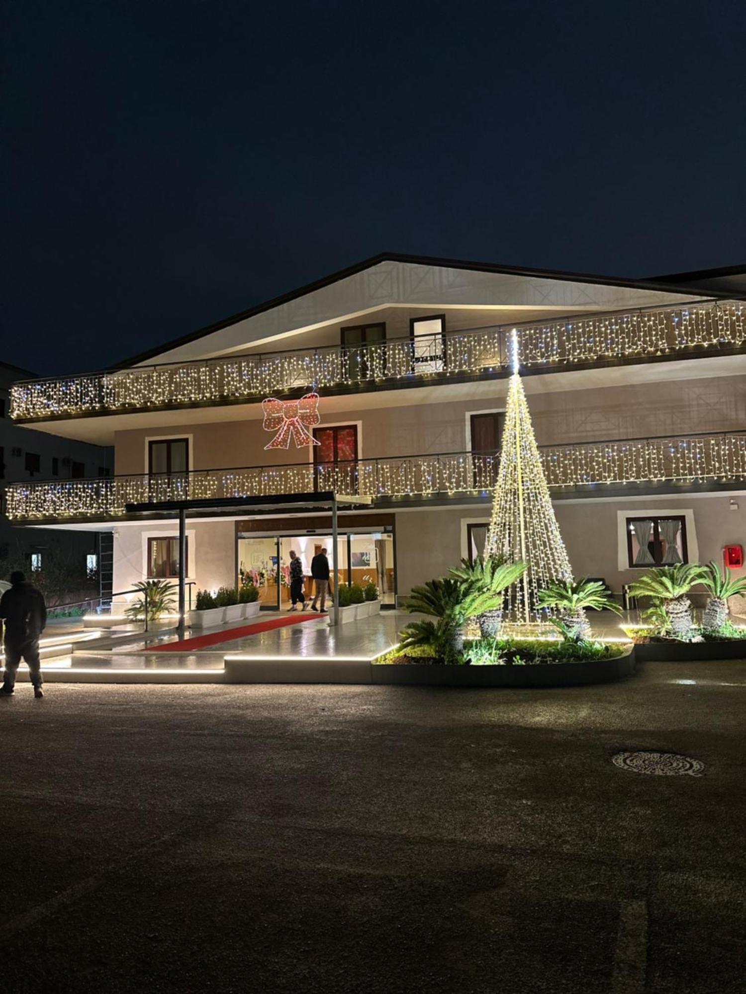 Hotel Futuro Aversa Ngoại thất bức ảnh